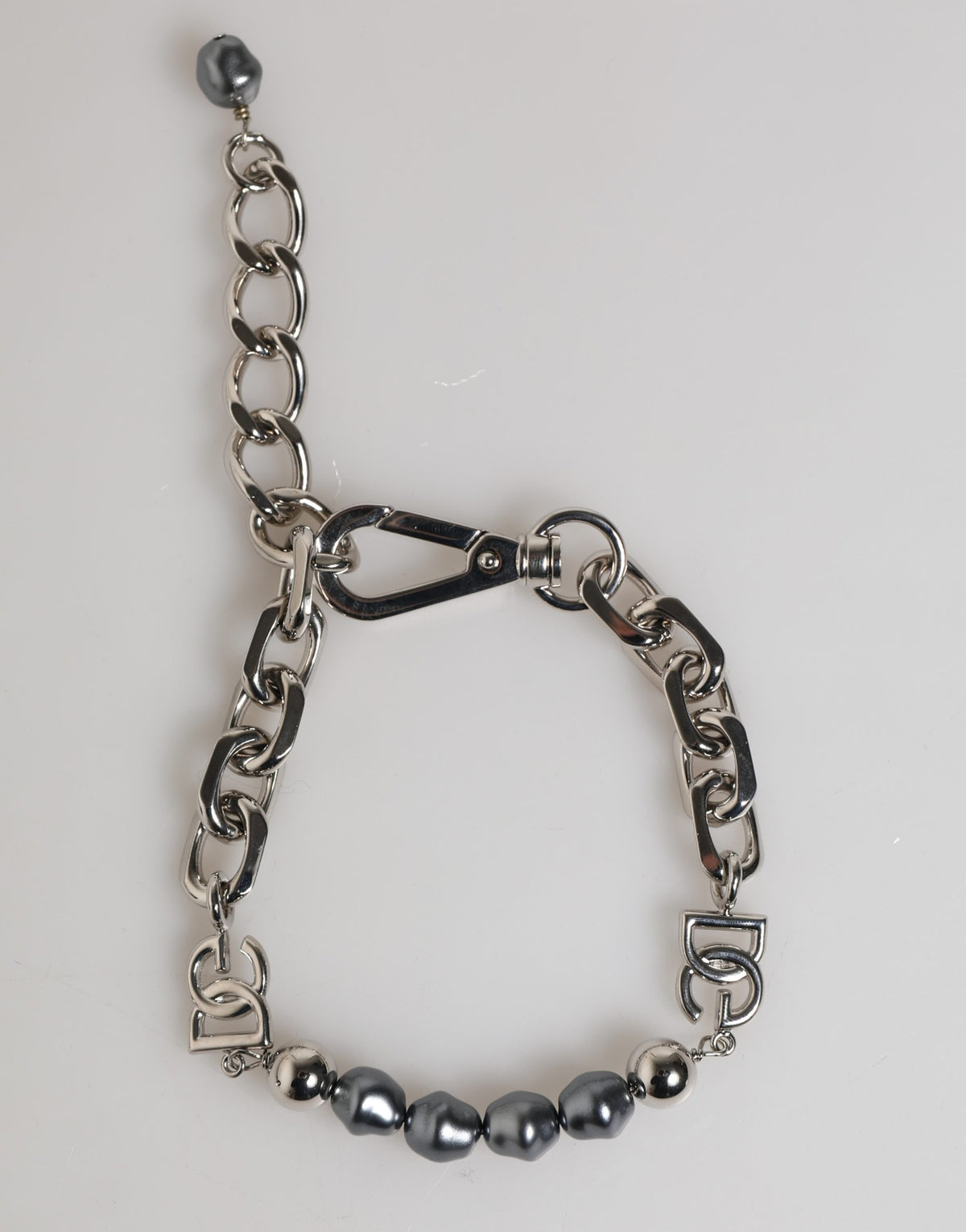 Silver Tone Chain Lobster Clasp Logo Gray Pearls Bracelet