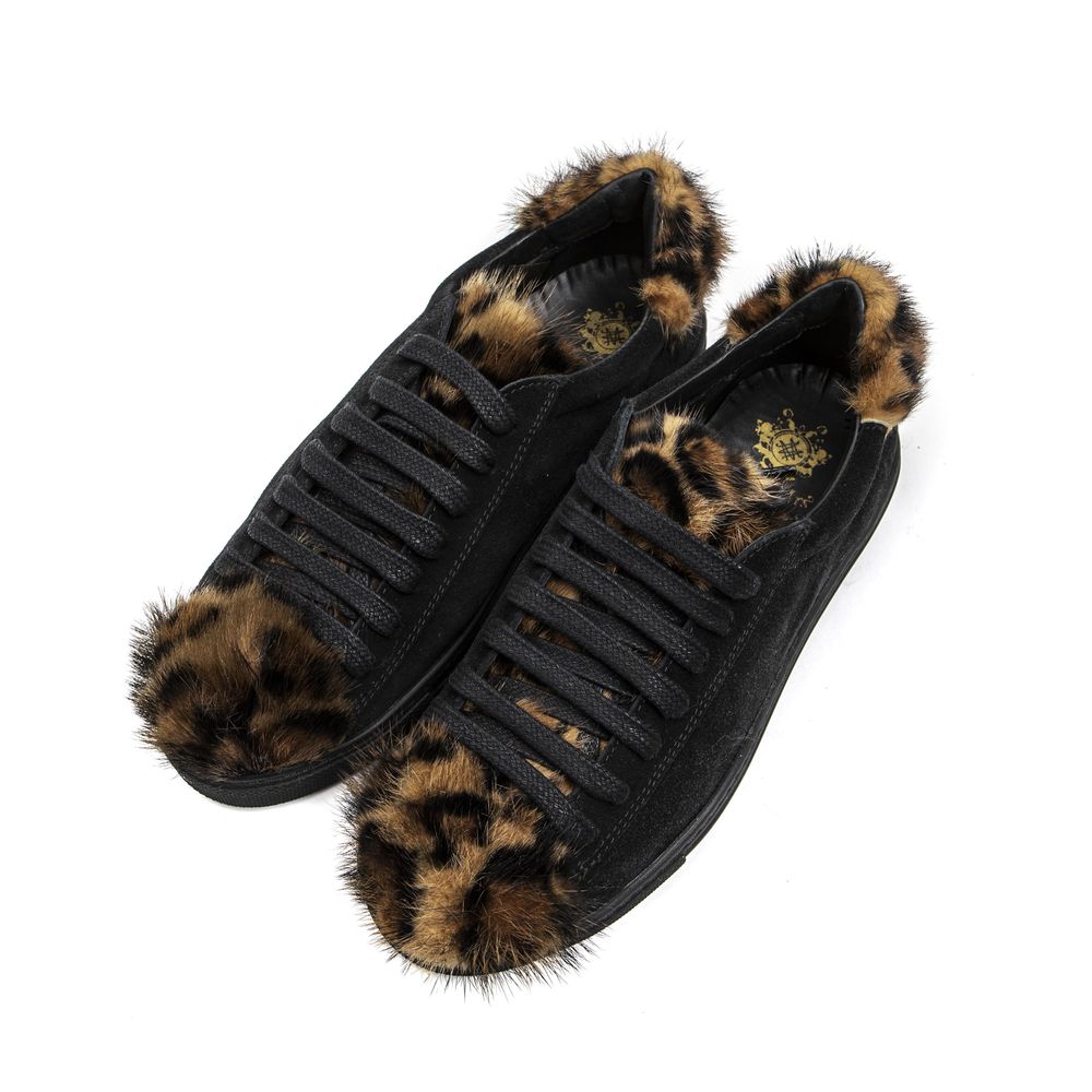 Black Leather Women's Sneaker