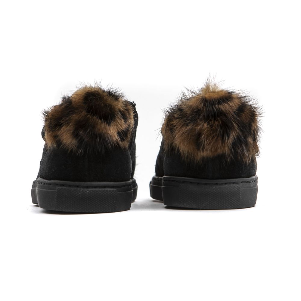 Black Leather Women's Sneaker