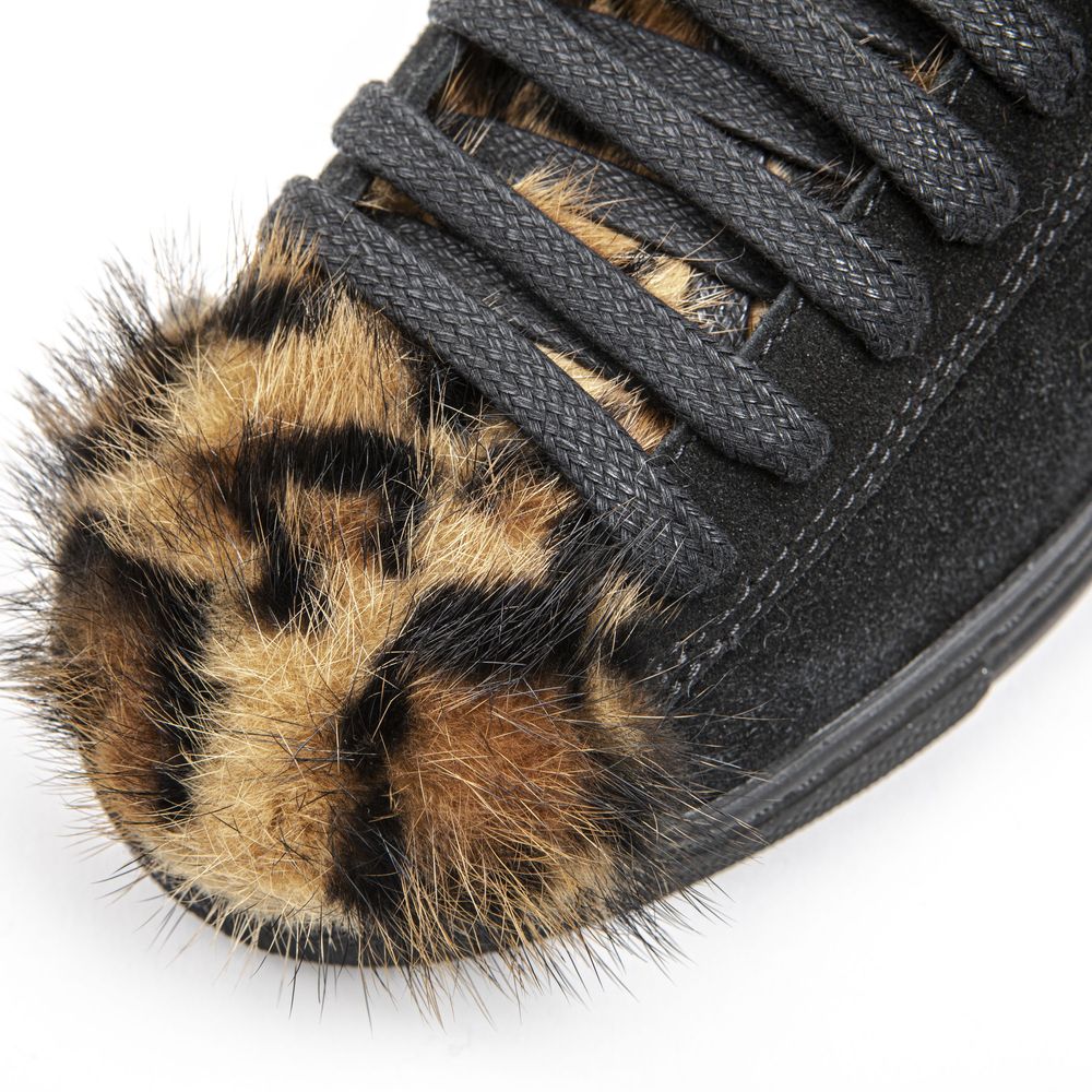 Black Leather Women's Sneaker